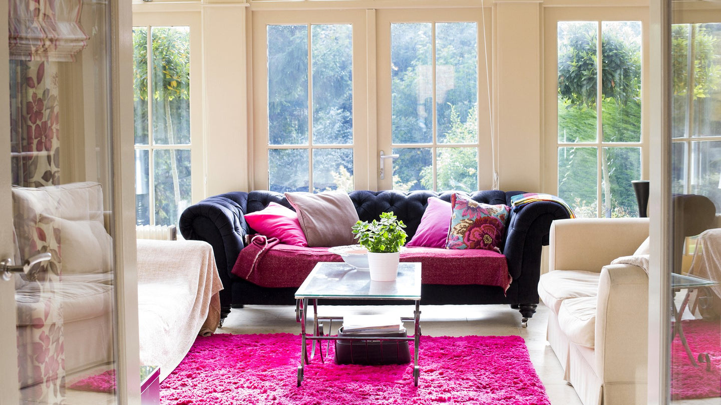 How To Use Colors To Boost Happiness & Relaxation In Your Bedroom